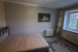 Комната 14 м² в 5-к., 2/5 эт.
