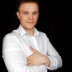 Александр Олегович 